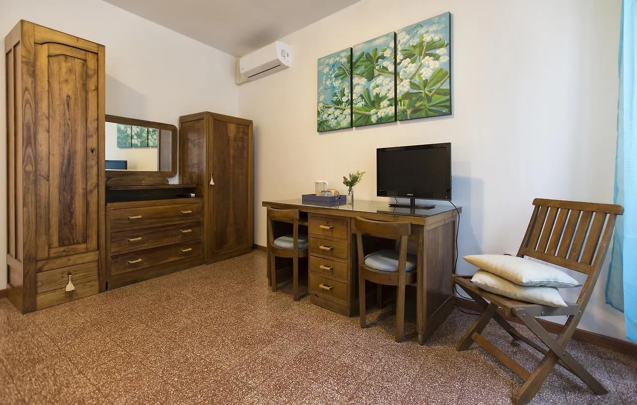 ** Bed & Breakfast B&B Benebenniu Italy
